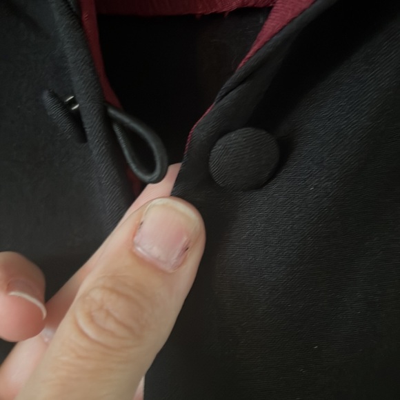 Harry Potter men’s small Gryffindor robe from universal studios - Picture 5 of 12